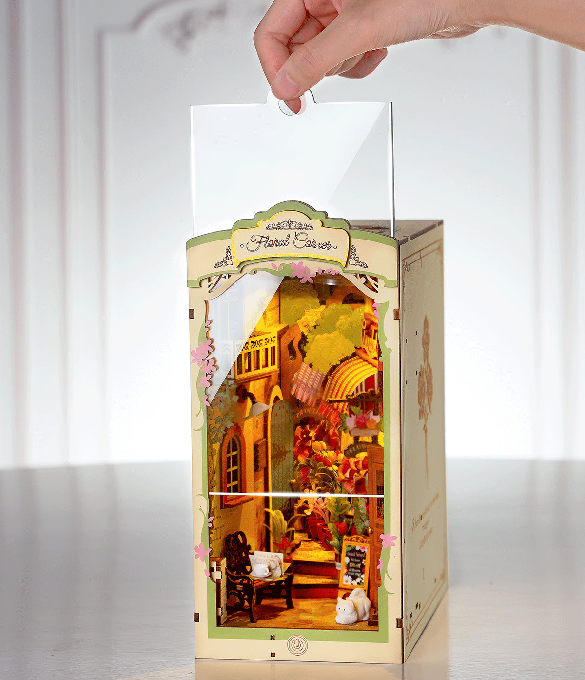 Book Nook Kit: Floral corner