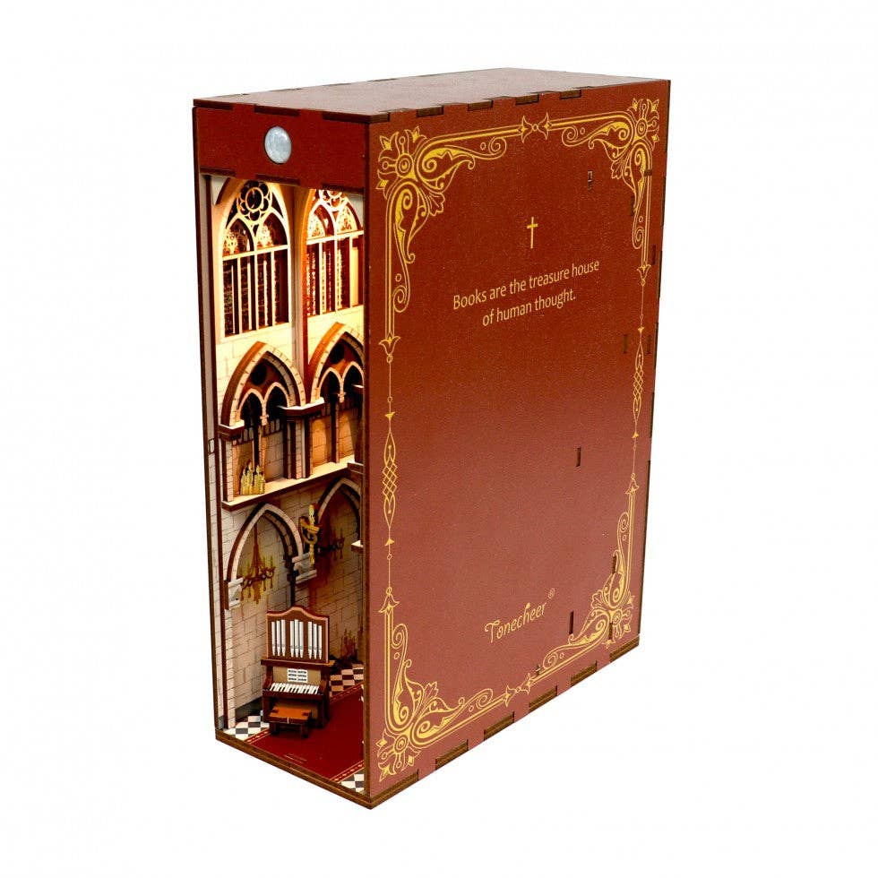 Book Nook Kit - Notre Dame De Paris