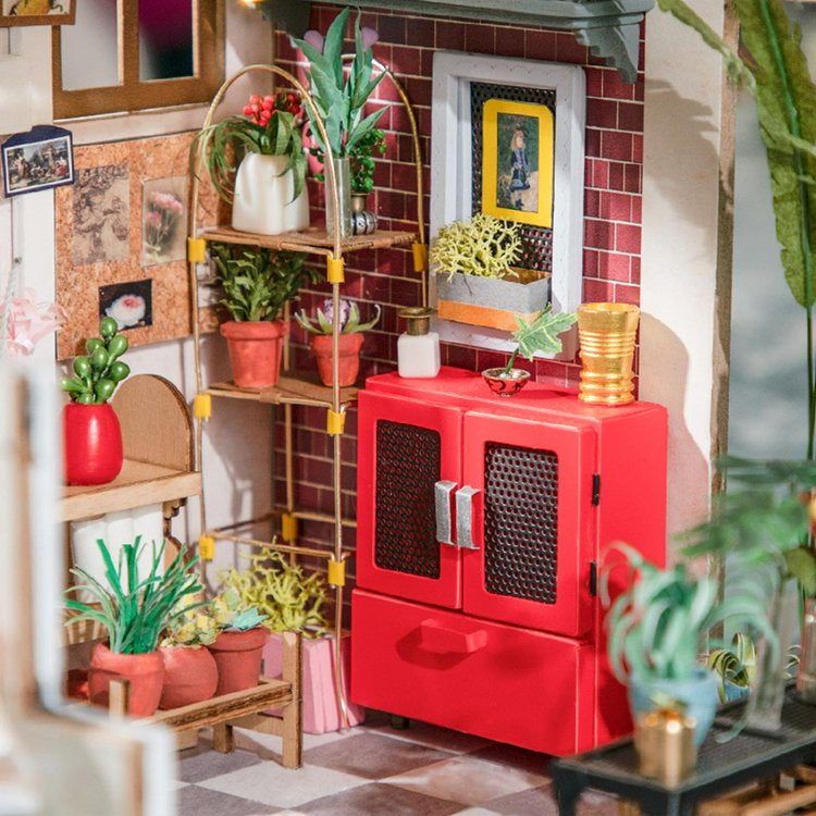 Miniature House Kit - Emilys Flower Shop