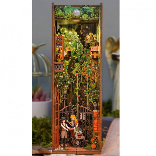 Book Nook Kit: The Secret Garden