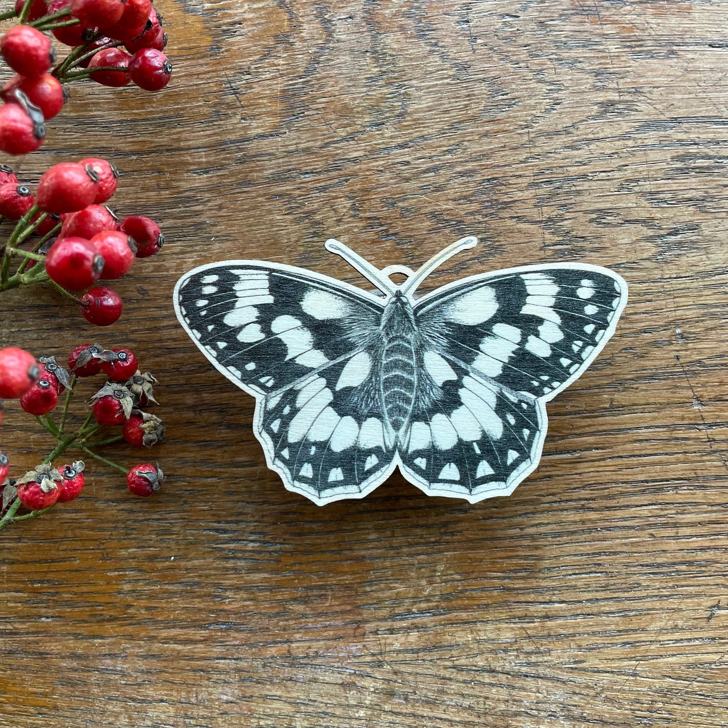 Wooden Decoration Set med sommerfugle.